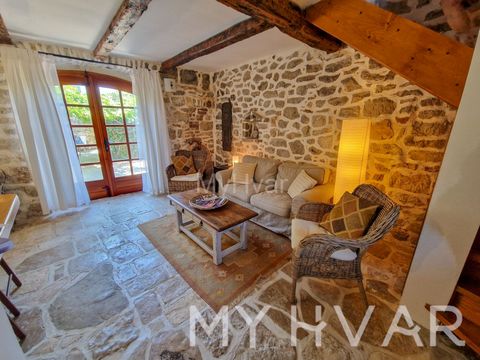 Experience the charm of rustic elegance with this meticulously rebuilt 94-square-meter stone house in the serene village of Pitve. A perfect harmony of historic allure and modern comfort, this property is an idyllic retreat for those seeking tranquil...