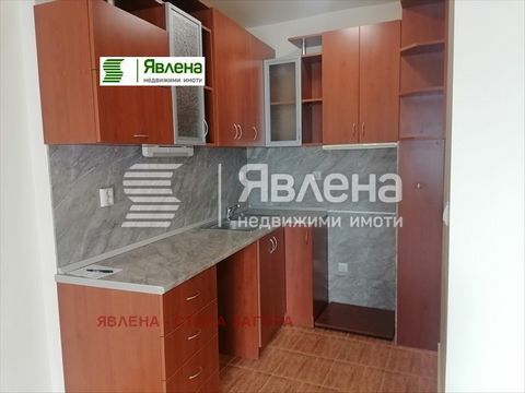 Yavlena ofrece un apartamento de un dormitorio, en un edificio nuevo. Consta de una sala de estar con cocina americana, un dormitorio, un pasillo y un baño-aseo. El apartamento está terminado llave en mano, con una cocina instalada, aire acondicionad...