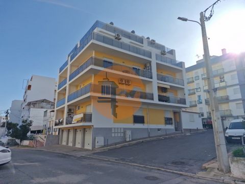 T1 in ausgezeichnetem Zustand - Monte Gordo Wintervermietung (1.1.25 bis 30.06.25) 6 Monate Entdecken Sie diese wunderbare 44 m² große Wohnung mit einem Schlafzimmer, die sich in einem ausgezeichneten Zustand befindet und gut organisiert ist. Diese I...