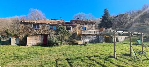 Beau Mas catalan avec gites et piscine