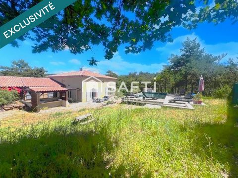 Maison contemporaine 6 pièces avec studio et piscine, en lisière de forêt