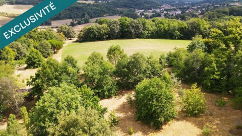TERRAIN DE 1583m2 SUR LES HAUTEURS DE VERGT