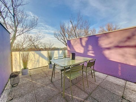 Appartement lumineux, idéalement placé !