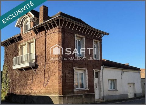 Maison bourgeoise semi individuelle 4 voir 5 chambres