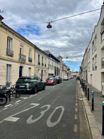 Bordeaux Victoire / Gare St Jean - studio de 20m2 et stationnement
