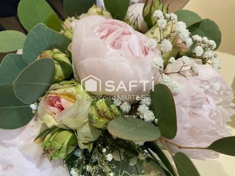 1 avenue très passante, 1 terrasse de présentation, 8 ml de vitrines pour ce commerce au fort potentiel d'activité