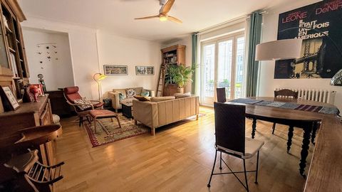 Bayonne Centre  Appartement T5 de 136 m² avec ascenseur dans une résidence de standing