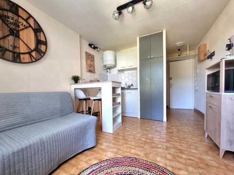 STUDIO PREMIER ETAGE, CELLIER