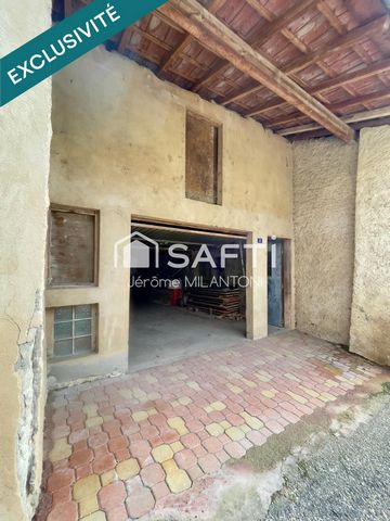 Idéal investisseur, beau potentiel, rénovation à prévoir.