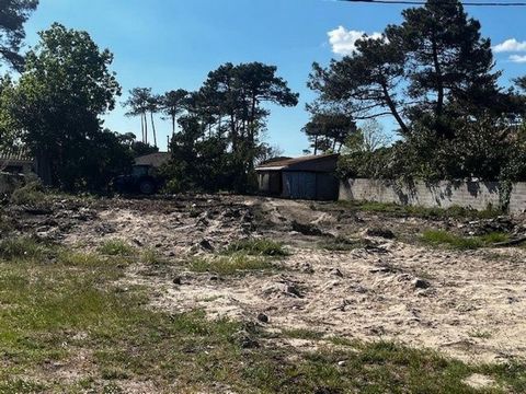 Terrain à batir 1154m² COS 70% avec CU