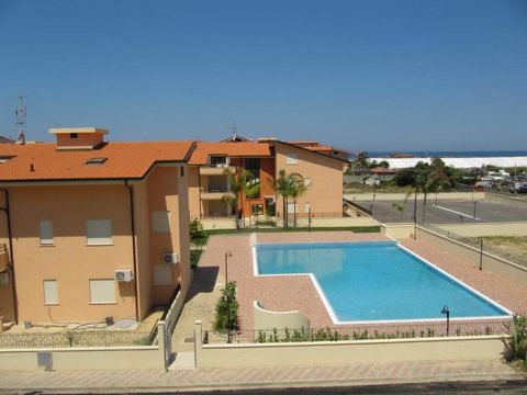 Bella Vista is a bright 2 bed 2 bath apartment overlooking the coastal area of Pizzo Marinella. Just a short walk to the beach, restaurants, bars, etc, the apartment is part of a complex with communal swimming pool and sea view. The apartment also bo...