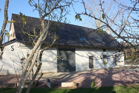 Dpt Saône et Loire (71), à vendre proche CUISERY maison en pierre rénovée (164m2) sur 1339 m2 de terrain clos à 295 000