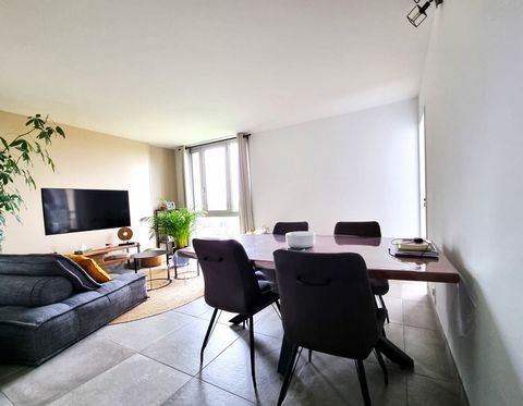Dpt Yvelines (78), à vendre BOIS D'ARCY appartement T3 de 65,25 m²