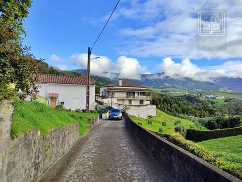 3 rustic properties (LAND) that border each other, for SALE TOGETHER with a total registered area of 2.436 m2 (although it is estimated that the real area is 2.222 m2 according to topographical survey that was done), located in Lomba do Cavaleiro, Po...