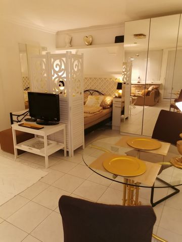 This is a beautiful non-smoking apartment located in a quiet area. The apartment is approximately 42 square meters and is situated on the south side. There is a subway station and a large shopping center on the parallel street at the same level, whic...