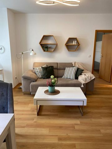 Enter our apartment, close the door and take a deep breath: first take off your clothes at the pretty wardrobe. To the left is the bathroom, modern and comfortable with a walk-in shower, mirror cabinet, towel radiator and even a washing machine - so ...