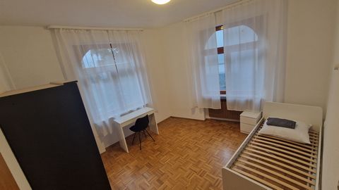 Welcome to our freshly renovated 6-bedroom apartment house! Our accommodation boasts a multitude of advantages that will make your stay truly memorable. 1. Stylish Modernity: Our historic building dating back to 1904 has just undergone a comprehensiv...