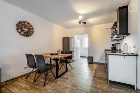 Select-Home II - Netflix - Coffee&Tee - Parking - many extras In our Select-Home II you can expect modern and stylish ambience combined with a cozy atmosphere with versatile highlights for your unforgettable stay. And because your satisfaction is our...
