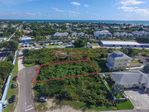 Discover the epitome of refined living in eastern New Providence with this single-family lot nestled within the Exclusive Palm Cay enclave. Encompassing approximately 8,074 sq.ft, this exquisite parcel provides an ideal canvas for creating a bespoke ...