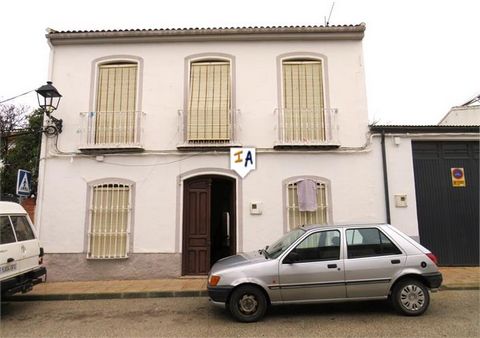 This 203m2 build, 5 bedroom old town house with original features is located in the lakeside town of Las Casillas between Martos and Alcaudete in the Jaén province of Andalucia, Spain. Open the double wooden front doors onto a hallway with high ceili...
