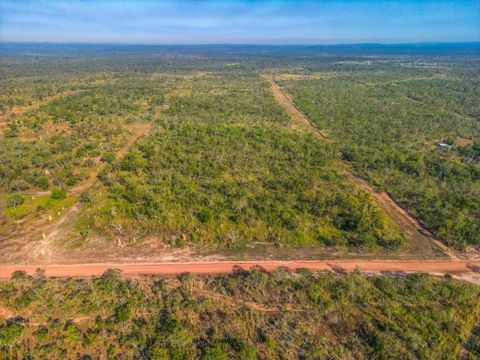 This rural block approx 15 minutes out of Batchelor is in a small sub-division of 12 55 acre blocks. But you do not see your neighbour. This is a dry block mainly- and you can reach it throughout the year. It is mainly a natural bush block and 70% fl...