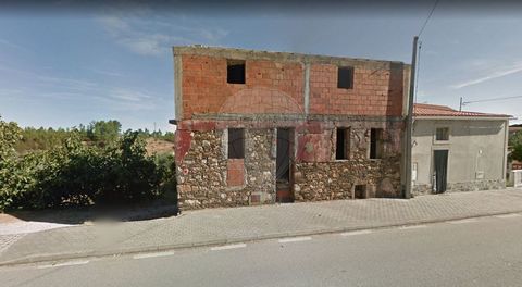 OPPORTUNITY IN THE PARISH OF PROENÇA A NOVA IN MONTES DA SENHORA YOU WILL FIND: 4 BEDROOM HOUSE AND LAND OF 500 MT2 FOR 12 THOUSAND EUROS In a very cozy village and close to the river beaches you will find this investment opportunity, a house that is...