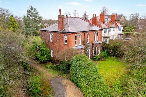 A fine Edwardian, detached house sitting on a large plot with beautiful period features stands in the heart of the popular village of Saxilby. Hidden from view behind hedging and trees, it has been extended ( although some cosmetic work is needed) to...