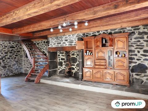Magnificent farmhouse of 7 rooms for 136m² of living space in Le Saillant. The Cézallier has enchanting landscapes criss-crossed by numerous hiking trails, ideal for nature lovers, is located at the foot of the ski resorts, in a hamlet where a pretty...