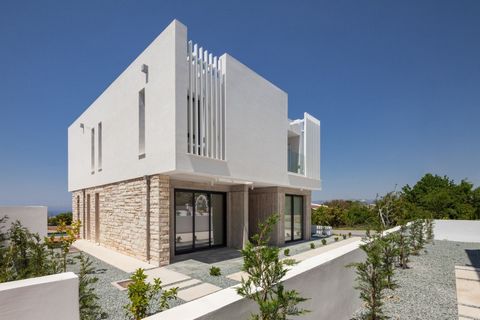 Avalon villa 17 offers comfort and style to provide you with a destination you will want to visit again and again. This villa is a spacious, high specification villa, located very close to the Cypriot village of Emba. The 4-bedroom villa offers a pri...