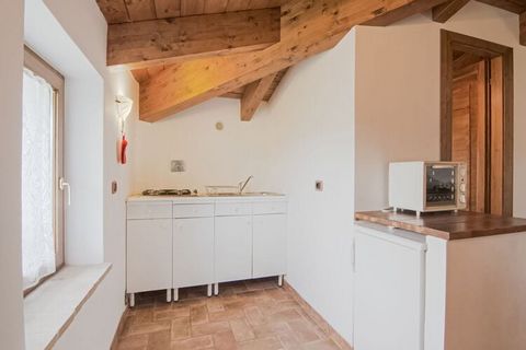 Stay in this sunny apartment that includes a wonderful terrace and a shared swimming pool with your family and kids or your cool group of friends. The apartment is on the second floor and is ideal for sun holidays with your loved ones. The beautiful ...