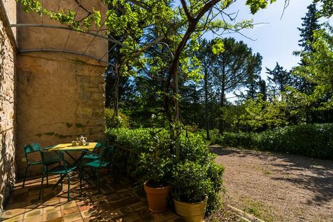 This Provencal house is located in a quiet wooded area, 6 km from the picturesque village of Seillans. The village has been declared one of the most beautiful in France, partly because of the nice squares, atmospheric streets and cozy terraces. is an...