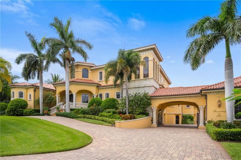 For many years Tierra Verde's Oceanview Drive was a hidden secret in the Tampa Bay area, and now its the Cat's meow! If you have paid attention to real estate transactions over the past year Oceanview Drive is where it's at. 1363 Oceanview Drive has ...