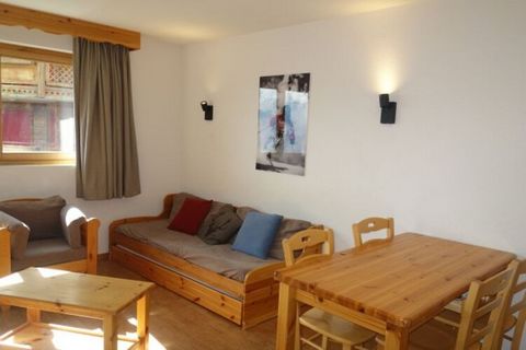 Welcome to a spacious 3-star apartment located in the vibrant resort of Nendaz, Switzerland, in the heart of the stunning 4 Vallées ski area. This comfortable 49 m² apartment accommodates up to 8 guests, making it ideal for families or groups of frie...