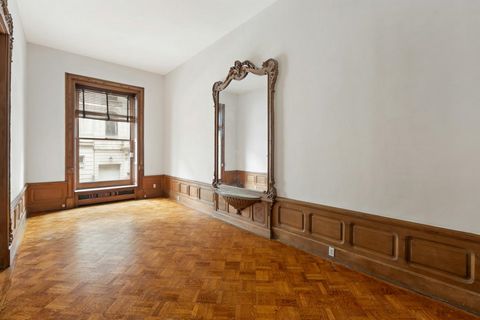 Welcome to Residence 2 at 16 East 63rd Street, an exquisite Upper East Side gem nestled on a Central Park block. Located on the parlor floor of a meticulously converted brownstone, this historic residence offers a rare blend of timeless elegance and ...