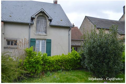 A Mery-es-bois venez découvrir ce plein pied, comprenant une cuisine, salon/salle à manger, chambre avec dressing, salle d'eau/wc, petite véranda. Une annexe se trouve dans le jardin totalement clos avec puit. Possibilité d'aménager les combles en pr...