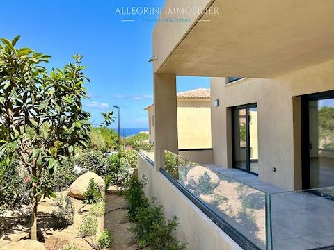 On the Monticello plain, ideally located halfway between the village and the town of L'Ile-Rousse, in the new 'Orniuccio' residence of only 13 accommodations, this magnificent T4 benefits from beautiful surface areas and a beautiful view sea. Located...