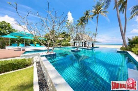 Построенный на одном из самых красивых пляжей Ко Самуи, Baan Paradise с его 700 м2 экстремальной роскоши и самыми качественными материалами имеет 5 спален: Мастера спальня с джакузи Четыре спальни с ванной комнатой, гардеробной и плазменным телевизор...