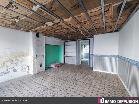 Fiche N°Id-LGB166468 : Saint pierre eglise, Maison d'environ 96 m2 comprenant 4 piece(s) dont 3 chambre(s) + Cour de 20 m2 - Construction Pierres - Equipements annexes : cour - combles - - chauffage : Aucun - prévoir qq. travaux - Classe-Energie F : ...