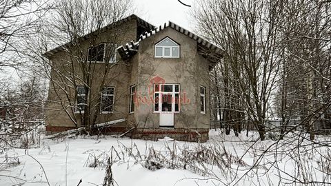 Арт. 87992512 Продается большой, основательный дом 369.1 м.кв., на участке 21.1 сотки, в тихом красивом месте Подмосковья, д. Матюшино, Пушкинский р-н, МО. Ж/д станция Зеленоградская в 5 минутах на автомобиле! Участок крайний! ДОМ капитальный, постро...