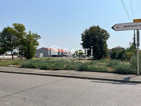 Terrain pour futur commerce