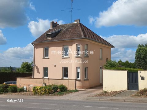 Maison - Usage professionnel ou familial - 290 m²