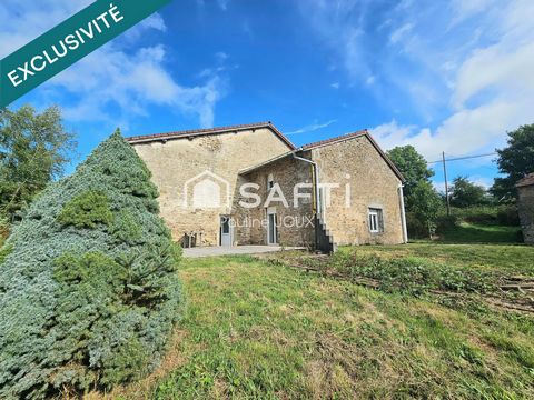 Maison de 326m2 avec beau terrain