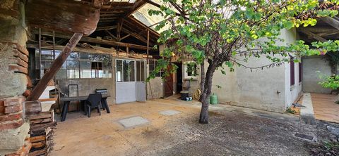 Maison de village - 150m2 - 8 pièces - Garage