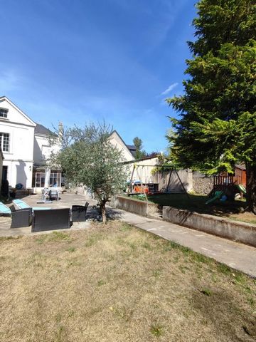 maison familiale avec trois chambres