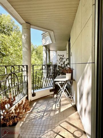 2 pièces de 48,56 m² avec balcon, cave et parking