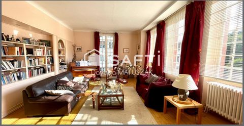 Appartement lumineux très atypique érigée en 1898