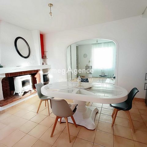 Maison de ville, Cholet centre, 2 chambres jardin.