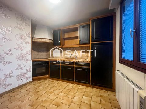 Charmante maison de plain-pied 2 pièces avec cour sans vis-à-vis et dépendance. Idéale premier achat ou investisseur