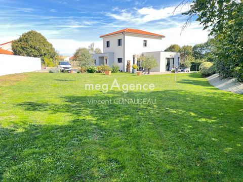 Jolie Maison Le May Sur Evre