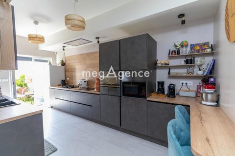 Maison - 6 chambres - Jardin - Garage